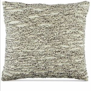Whim by Martha Stewart Collection 100% pillows